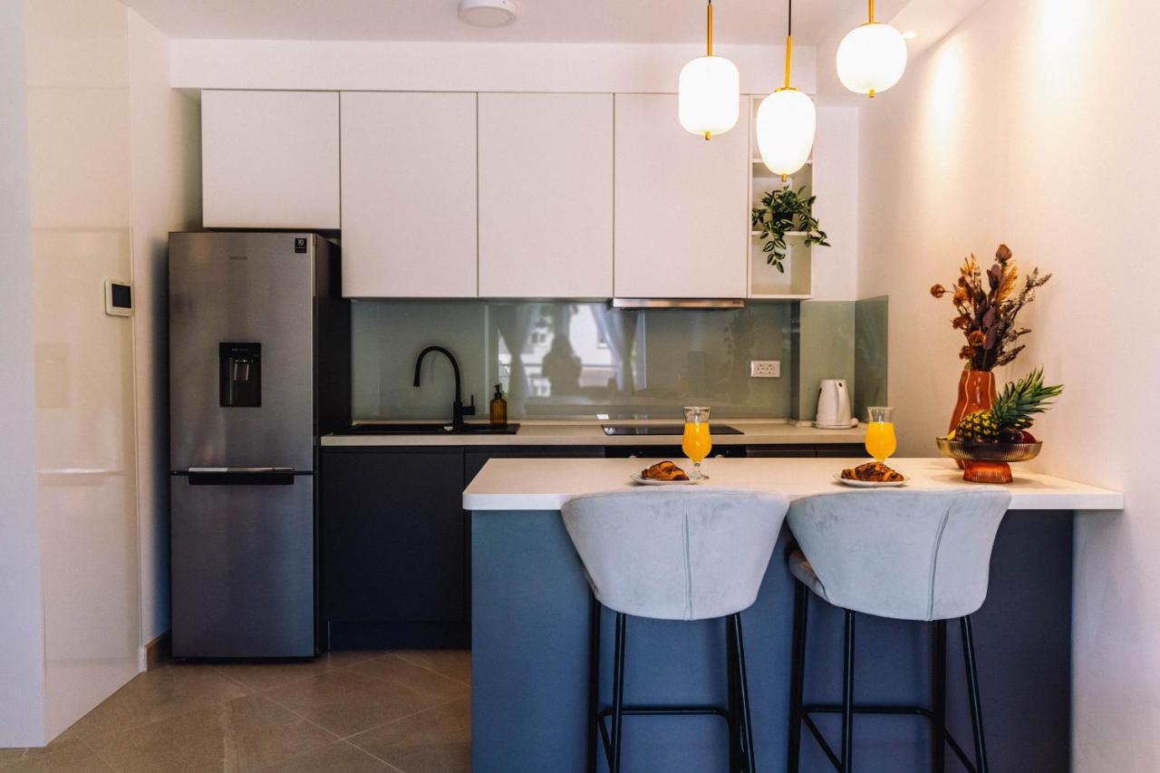 Appartamento Brand New & Comfort L & L ,free Parking + Close To *